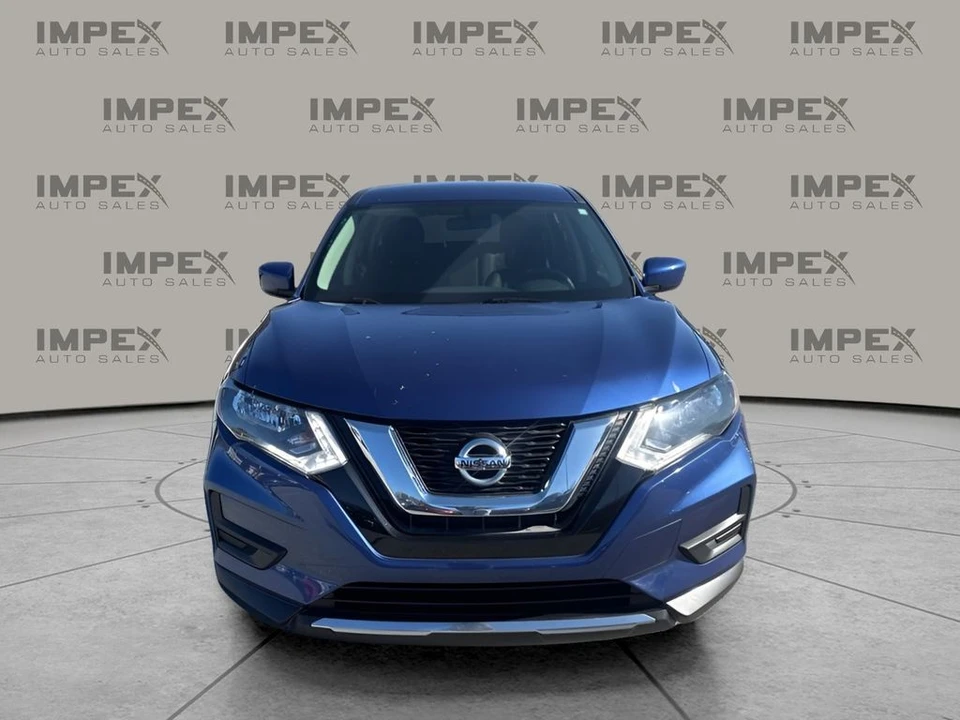 2017 Nissan Rogue - Image 8 of 12