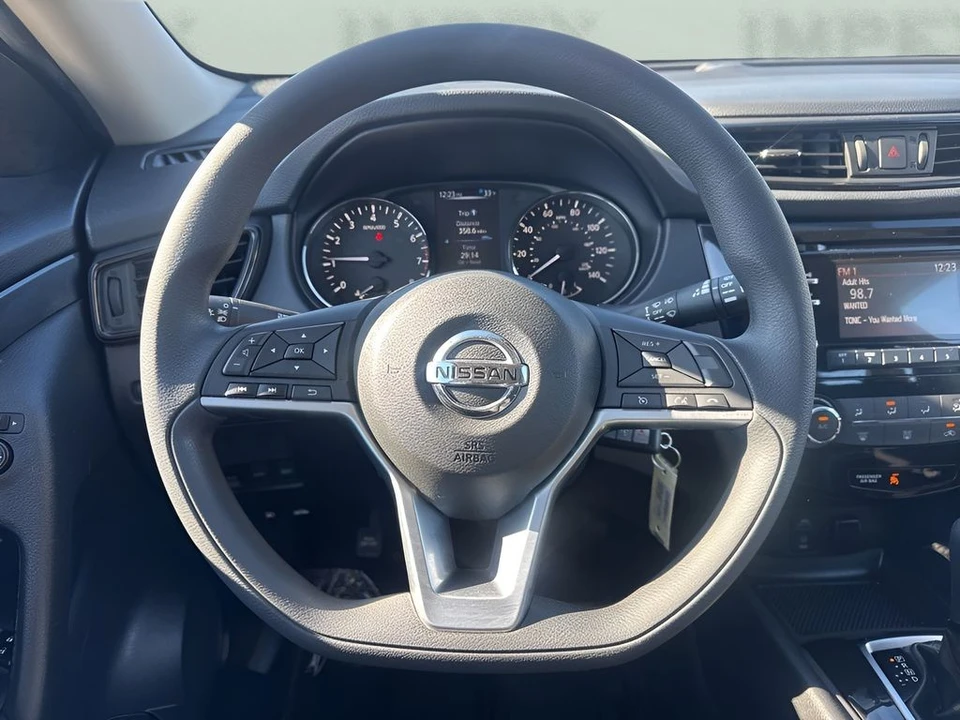 2017 Nissan Rogue - Image 12 of 12