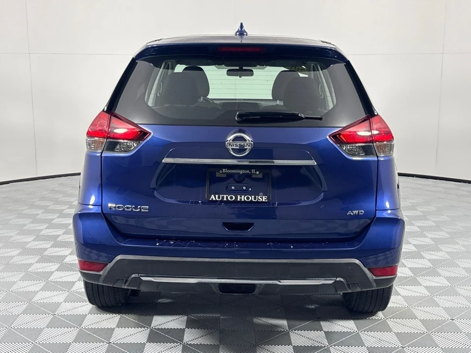 2017 Nissan Rogue - Image 6 of 21