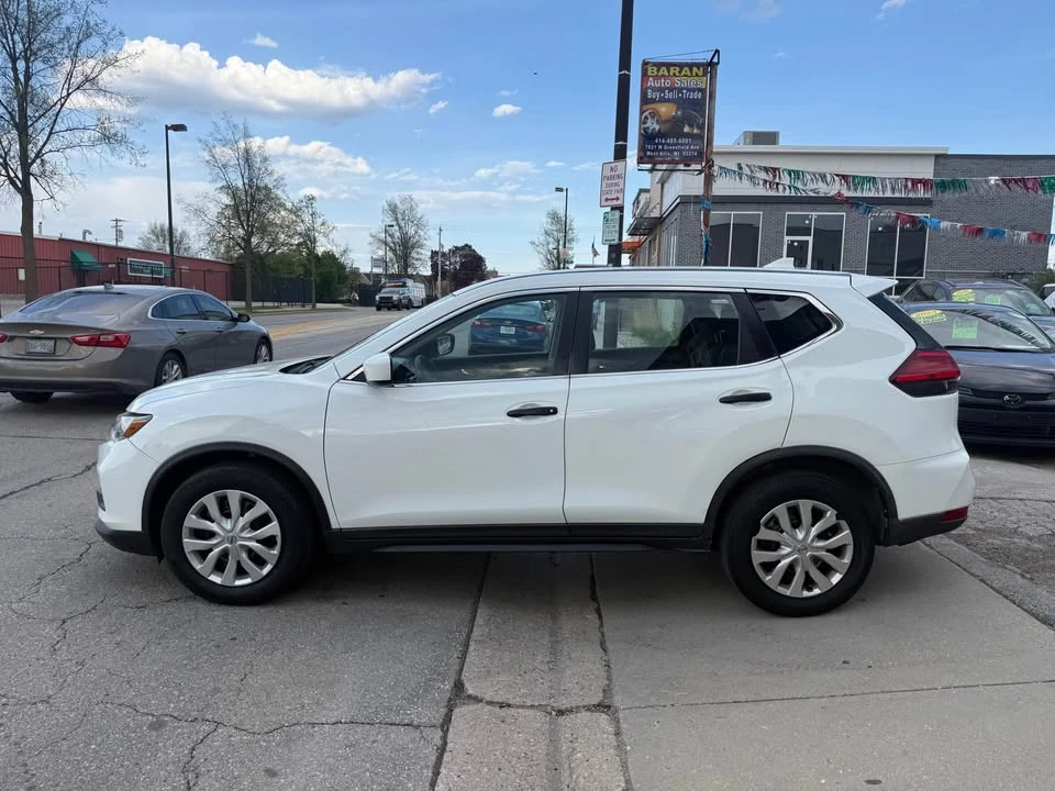 2017 Nissan Rogue - Image 6 of 20