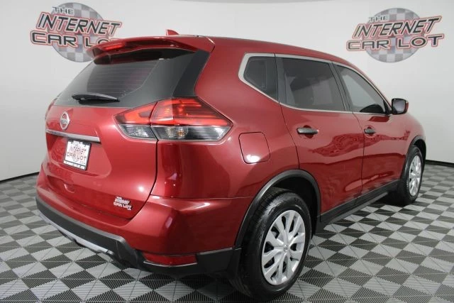 2017 Nissan Rogue - Image 7 of 12