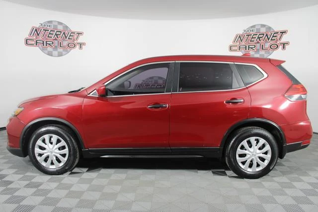 2017 Nissan Rogue - Image 4 of 12