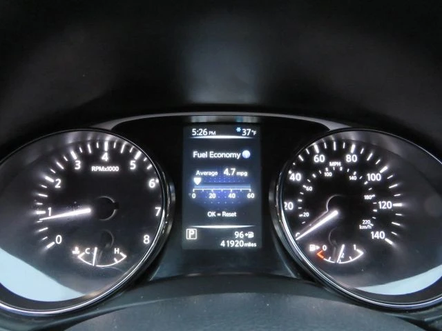 2017 Nissan Rogue - Image 14 of 21