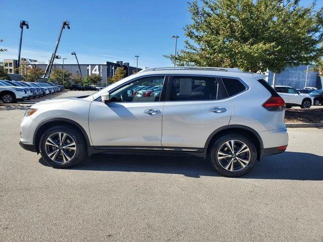 2017 Nissan Rogue - Image 6 of 20