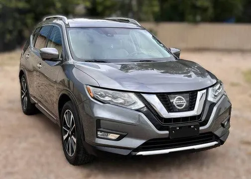 2017 Nissan Rogue · SL