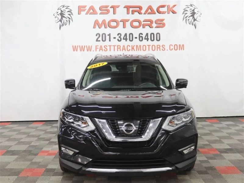 2017 Nissan Rogue - Image 2 of 12