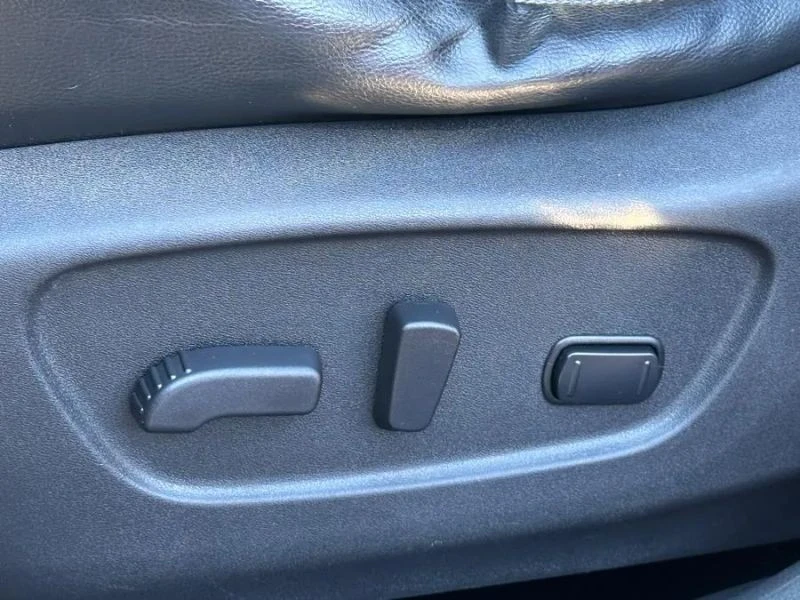 2017 Nissan Rogue - Image 12 of 12
