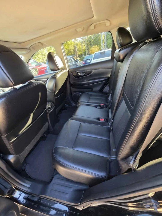 2017 Nissan Rogue - Image 20 of 20