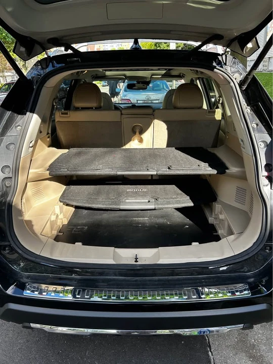 2017 Nissan Rogue - Image 12 of 20