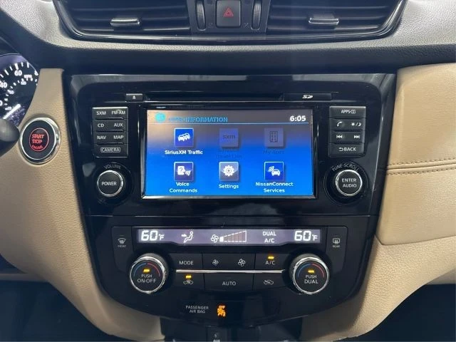 2017 Nissan Rogue - Image 18 of 21