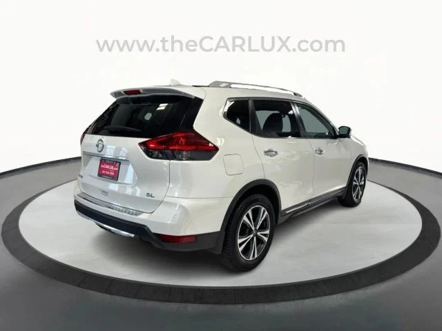 2017 Nissan Rogue - Image 7 of 12