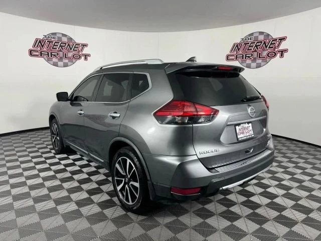 2017 Nissan Rogue - Image 5 of 12