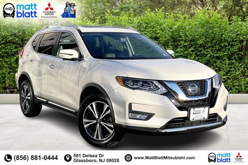2017 Nissan Rogue - Image 2 of 12