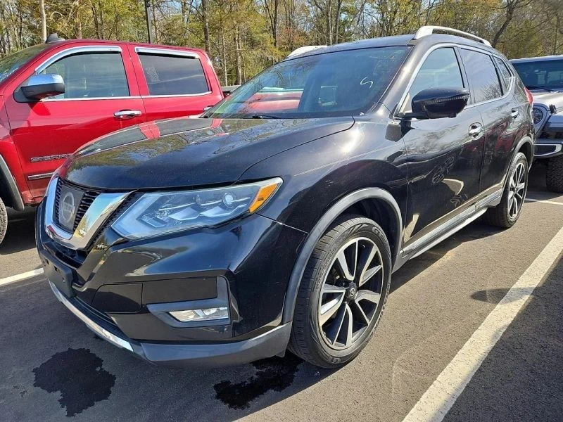 2017 Nissan Rogue - Image 2 of 4