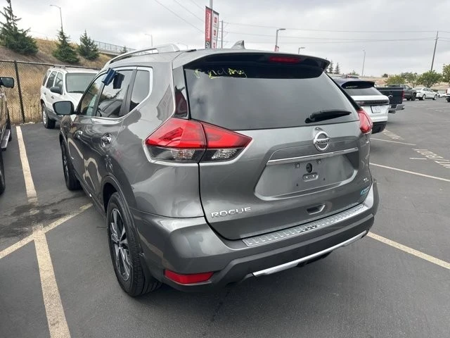 2017 Nissan Rogue - Image 3 of 12