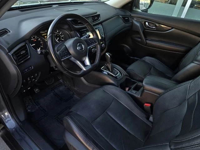 2017 Nissan Rogue - Image 7 of 12