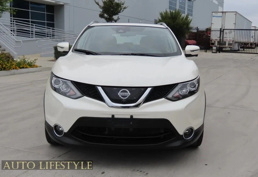 2017 Nissan Rogue - Image 12 of 21