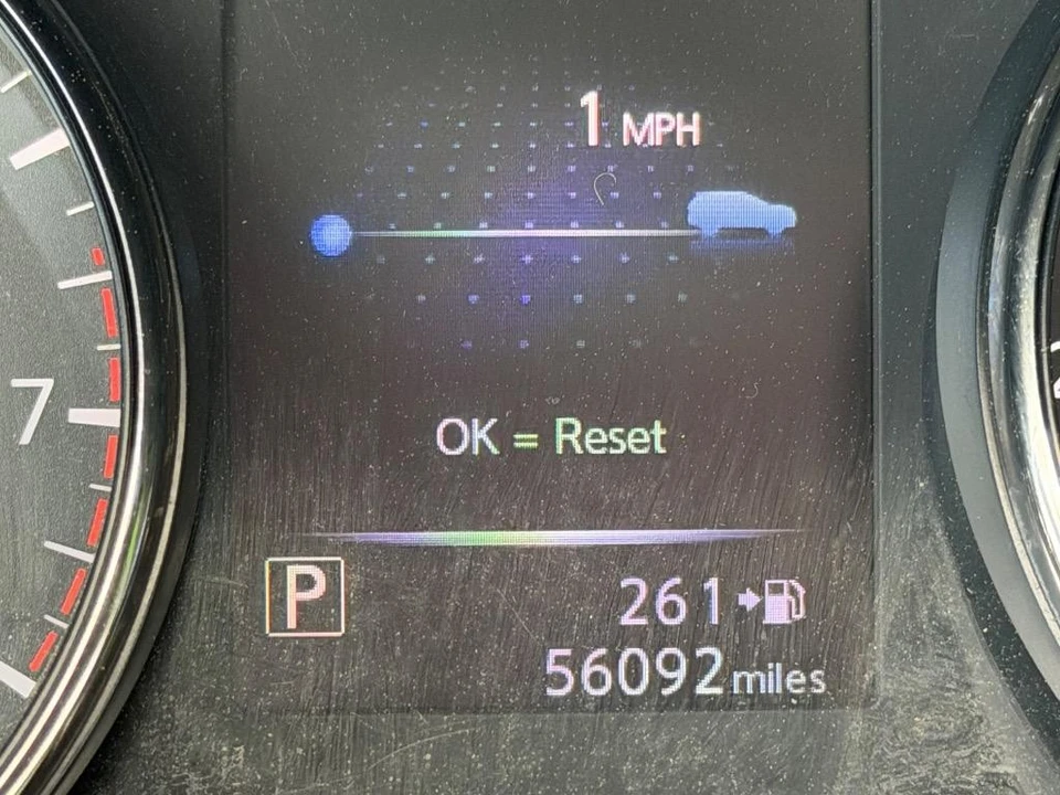 2017 Nissan Rogue - Image 12 of 21
