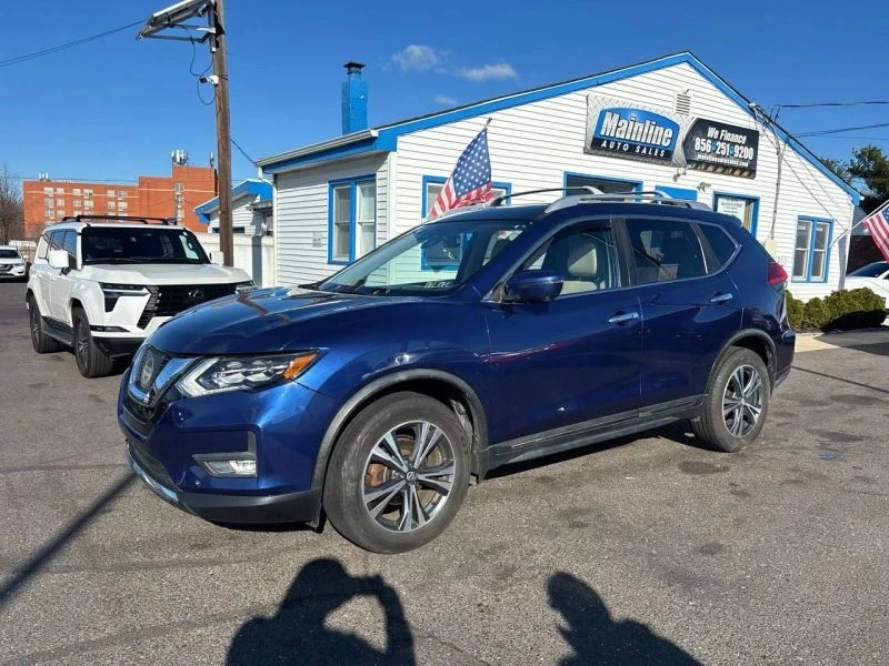 2017 Nissan Rogue - Image 3 of 12