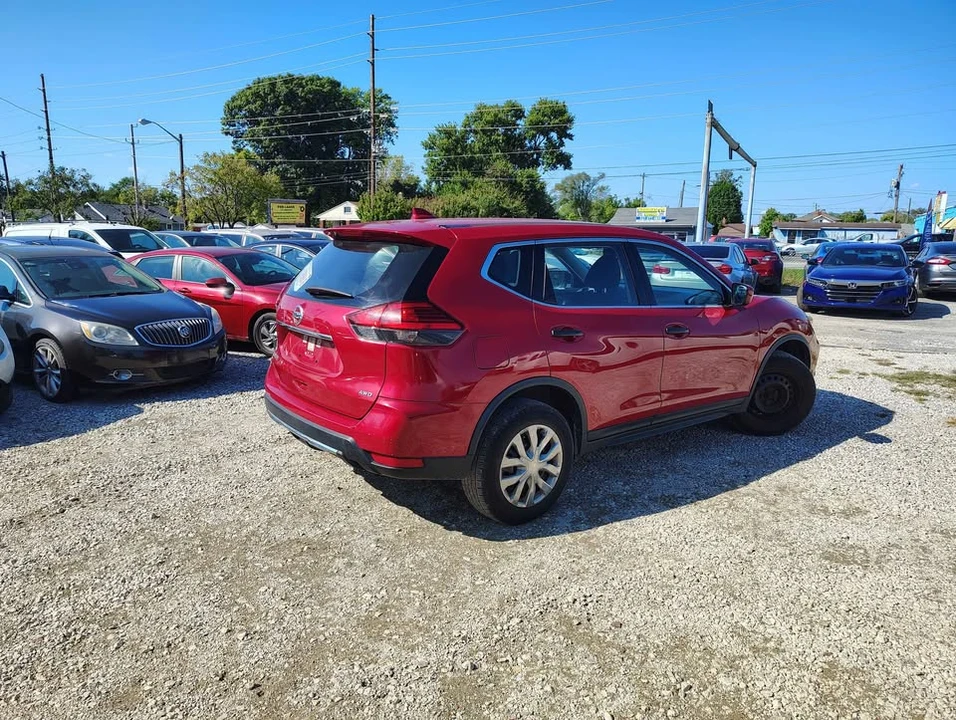 2017 Nissan Rogue - Image 4 of 20