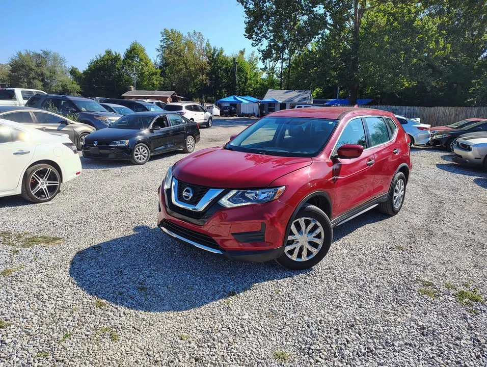 2017 Nissan Rogue - Image 2 of 20