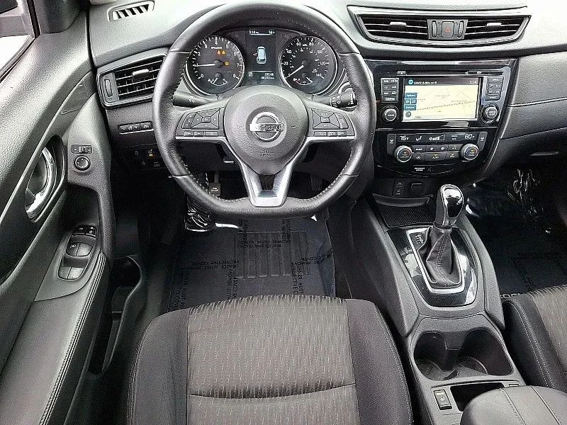 2017 Nissan Rogue - Image 12 of 12
