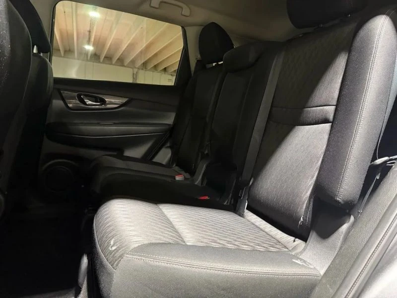 2017 Nissan Rogue - Image 12 of 12