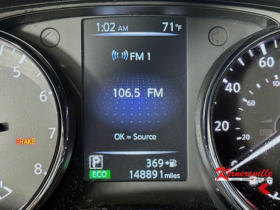 2017 Nissan Rogue - Image 15 of 21