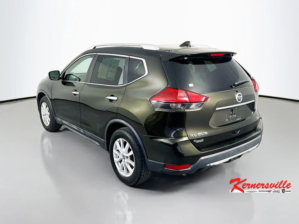 2017 Nissan Rogue - Image 5 of 21
