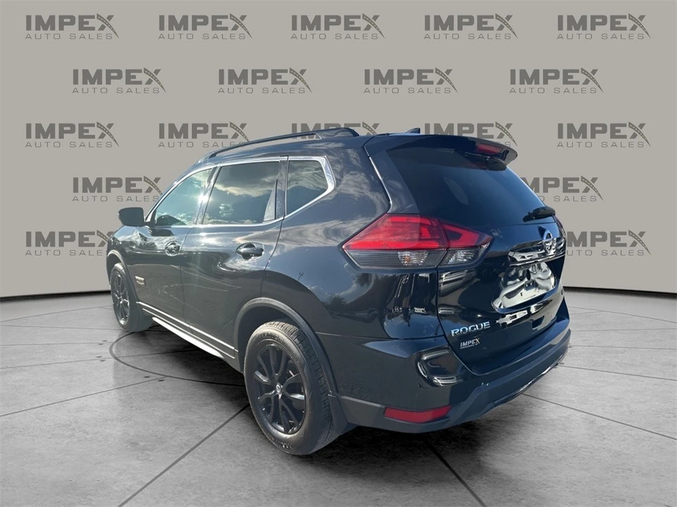 2017 Nissan Rogue - Image 3 of 12