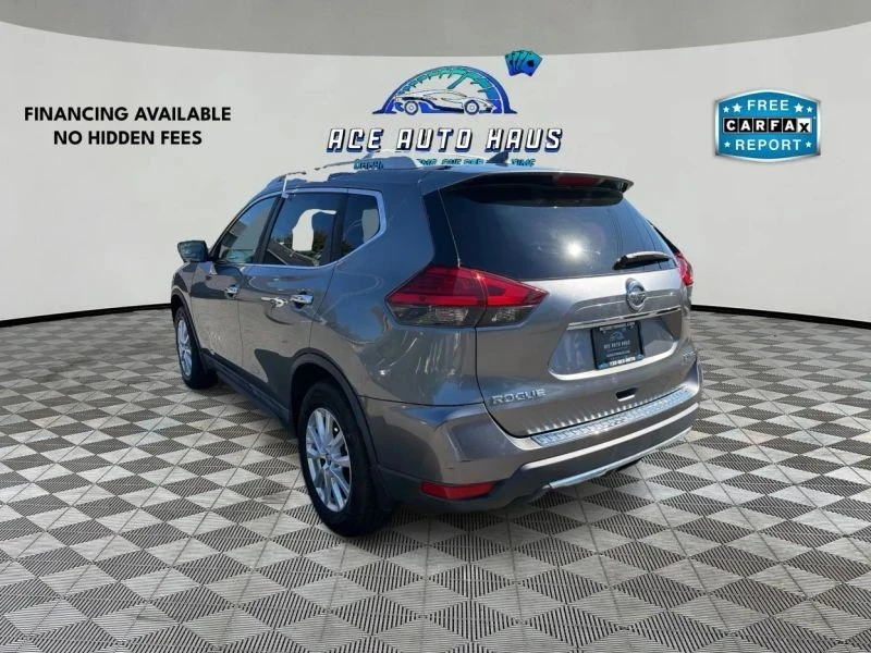 2017 Nissan Rogue - Image 5 of 12