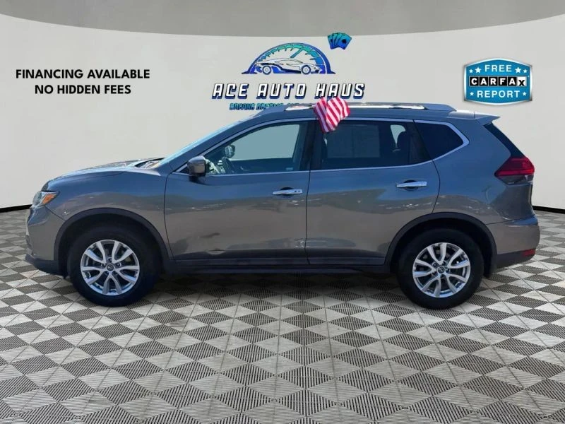 2017 Nissan Rogue - Image 4 of 12
