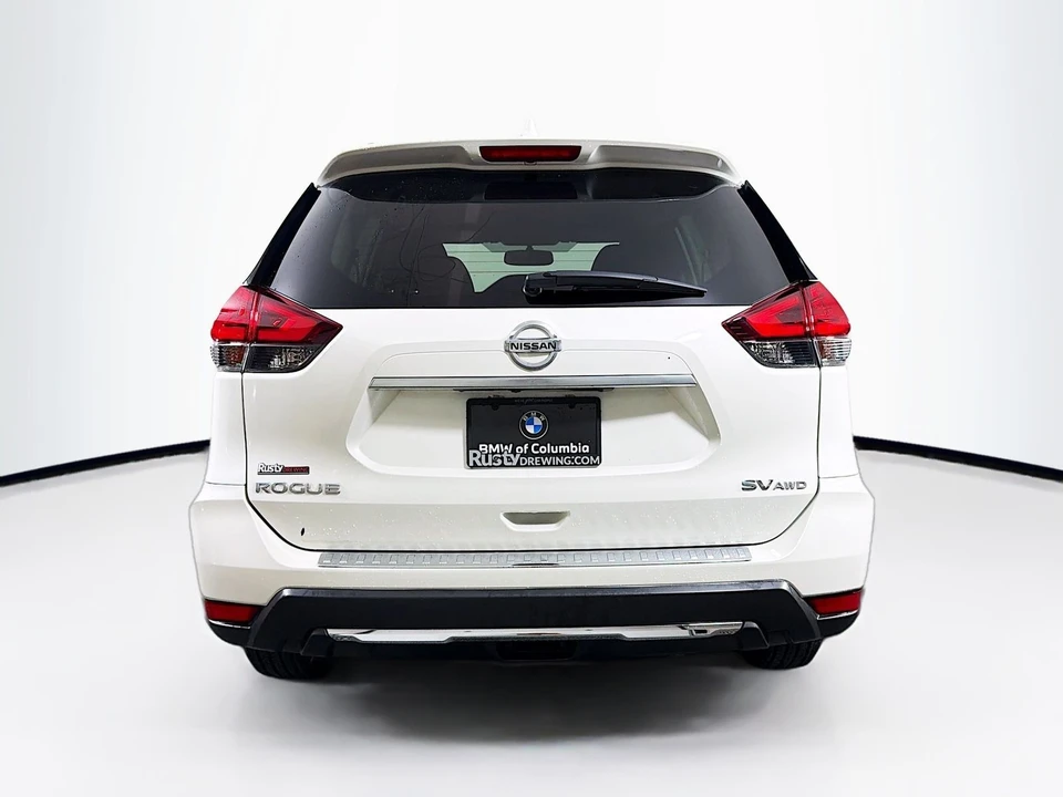 2017 Nissan Rogue - Image 7 of 21