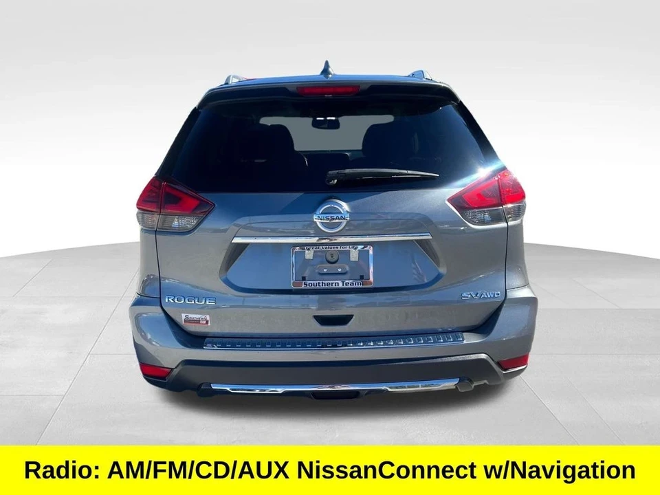 2017 Nissan Rogue - Image 5 of 12