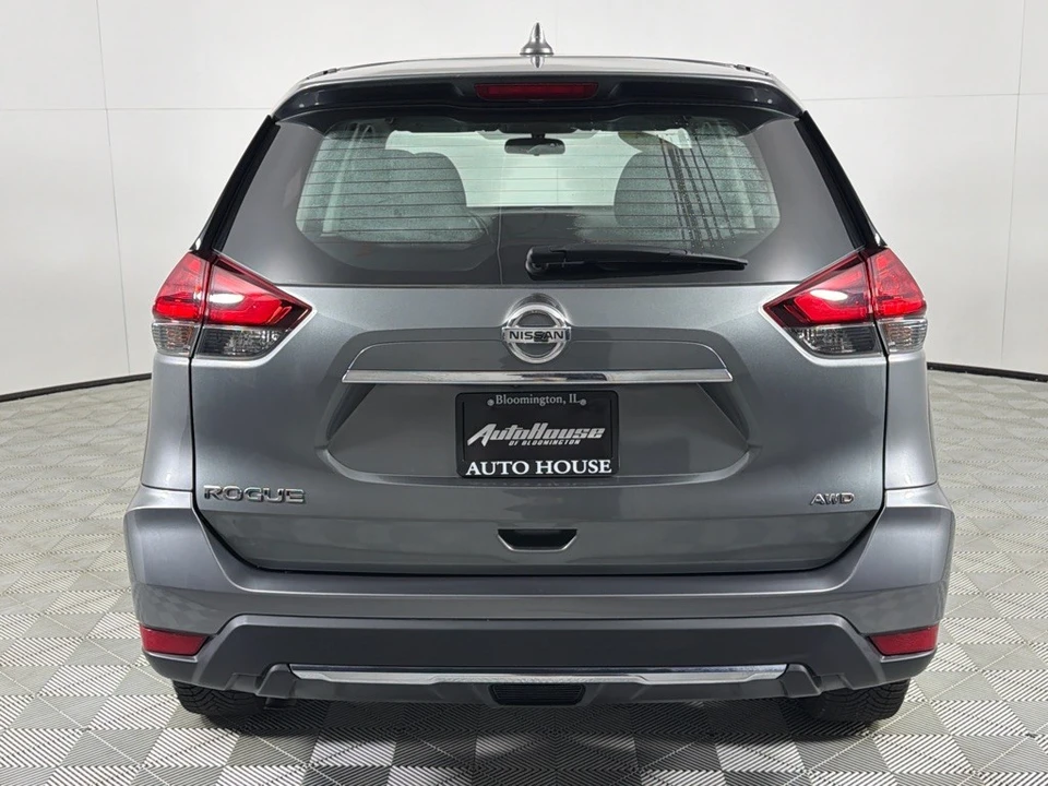2017 Nissan Rogue - Image 6 of 21