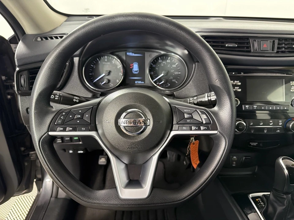 2017 Nissan Rogue - Image 14 of 21