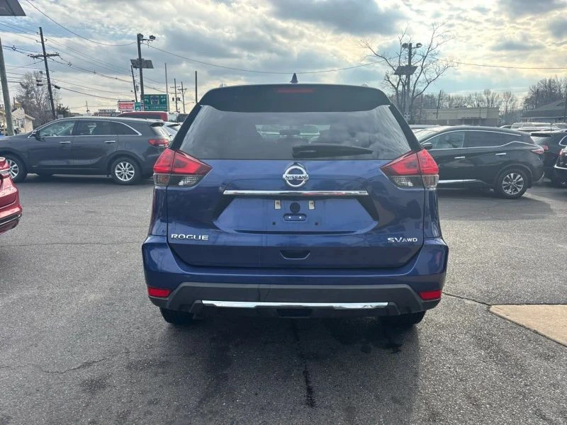 2017 Nissan Rogue - Image 7 of 12