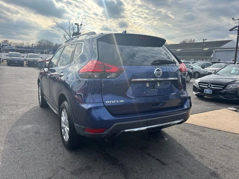 2017 Nissan Rogue - Image 6 of 12