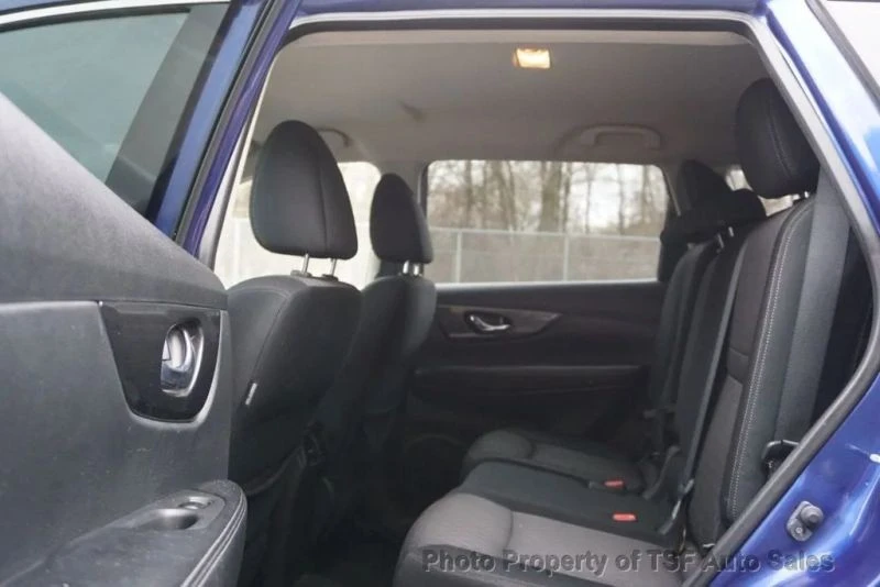 2017 Nissan Rogue - Image 12 of 12