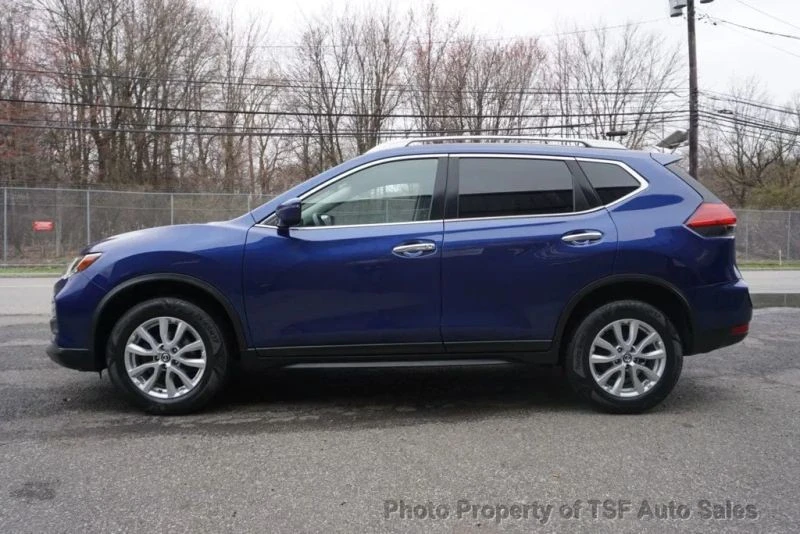 2017 Nissan Rogue - Image 4 of 12