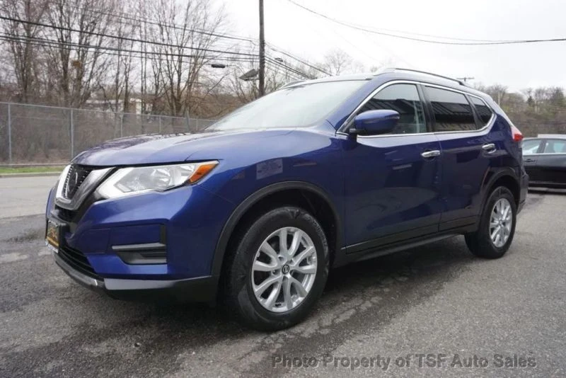2017 Nissan Rogue - Image 3 of 12
