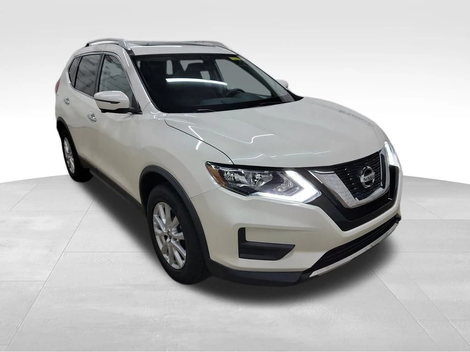 2017 Nissan Rogue - Image 2 of 12