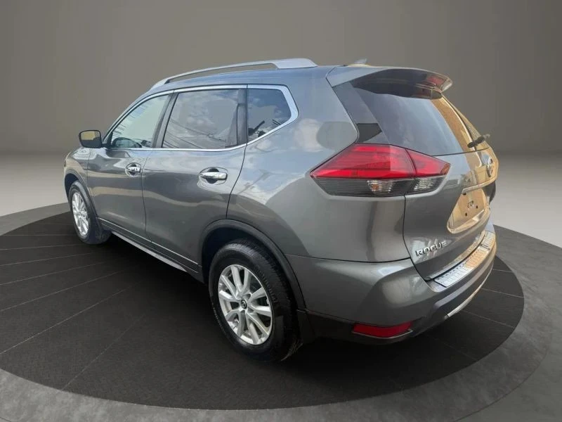 2017 Nissan Rogue - Image 7 of 12