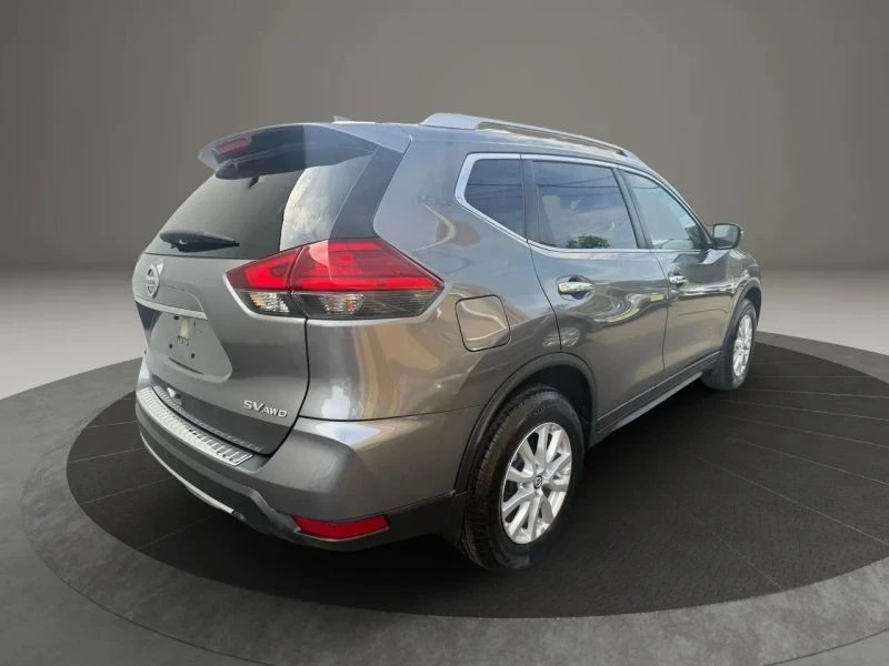 2017 Nissan Rogue - Image 5 of 12