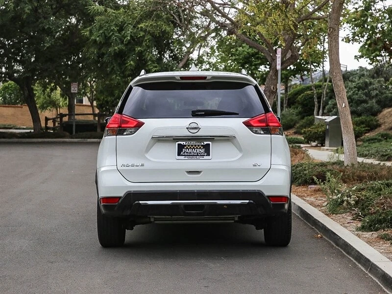 2017 Nissan Rogue - Image 6 of 21