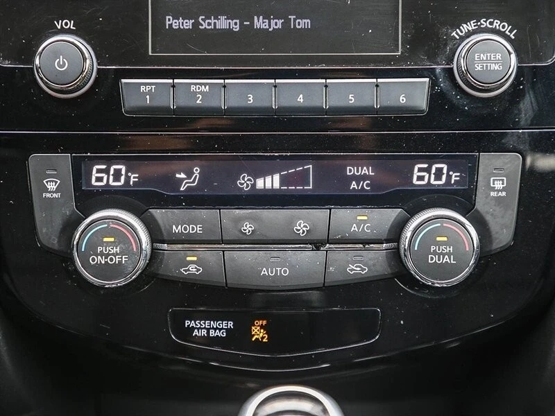 2017 Nissan Rogue - Image 20 of 21