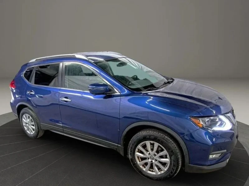 2017 Nissan Rogue - Image 6 of 12