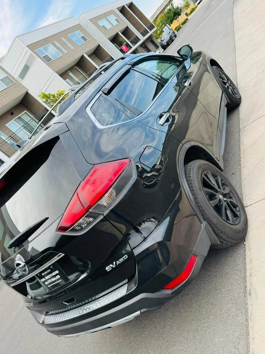 2017 Nissan Rogue - Image 3 of 20