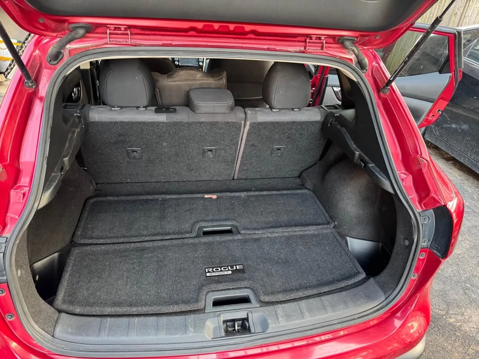 2017 Nissan Rogue - Image 5 of 12