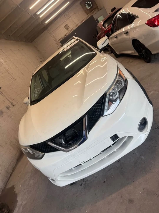 2017 Nissan Rogue - Image 7 of 11